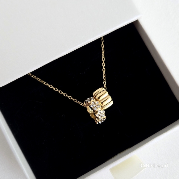 Gold Floral Bead Charm Necklace - Picture 9 of 9